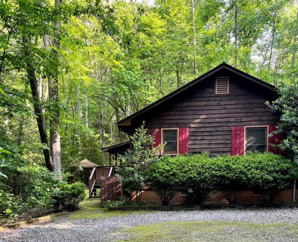 Creekside Cabin